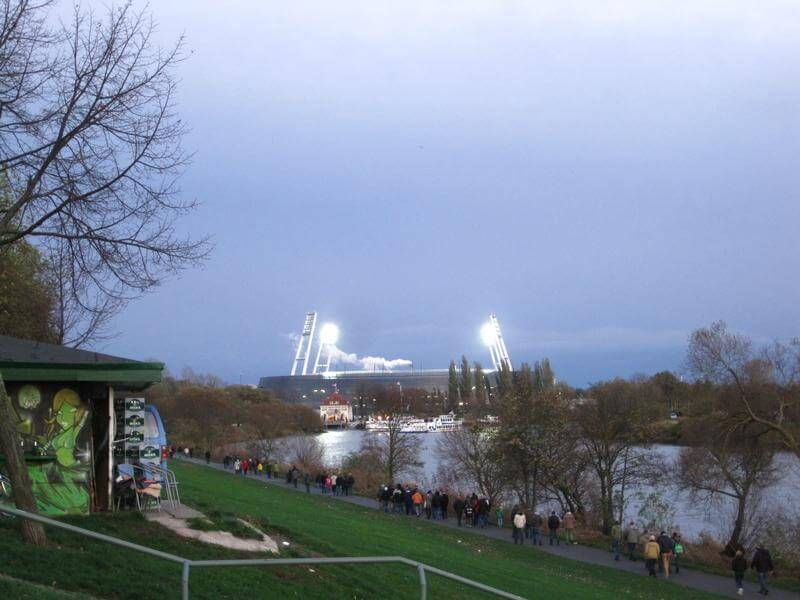 Weser und Weser Stadion - Foto von Sönke Schöttler